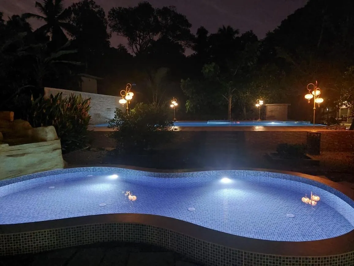 Chinnas Farm House Kottayam 0*,